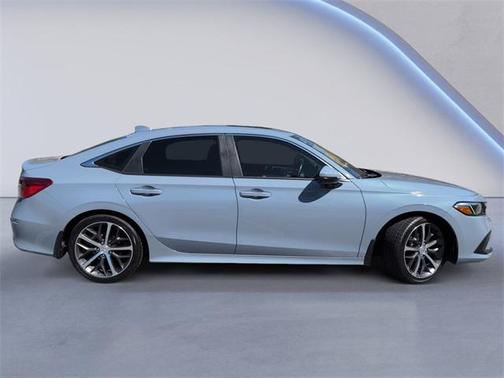 2022 Honda Civic Touring