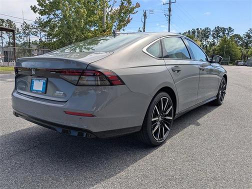 2025 Honda Accord Hybrid Touring