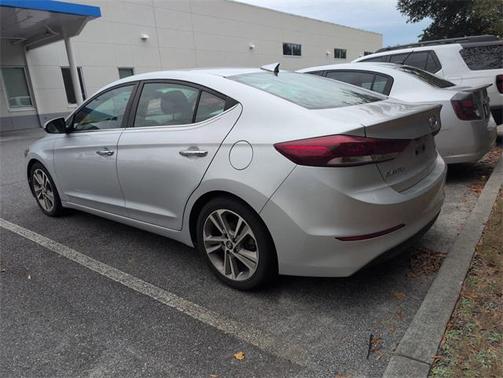 2017 Hyundai ELANTRA Limited