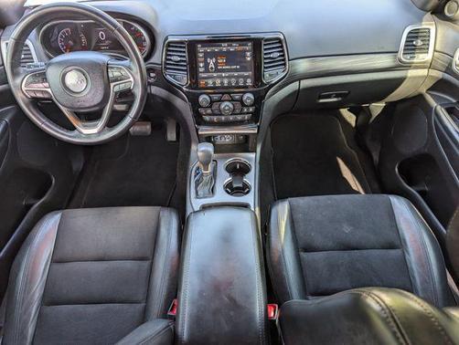 Sting-Gray Clearcoat 2020 Jeep Grand Cherokee Altitude