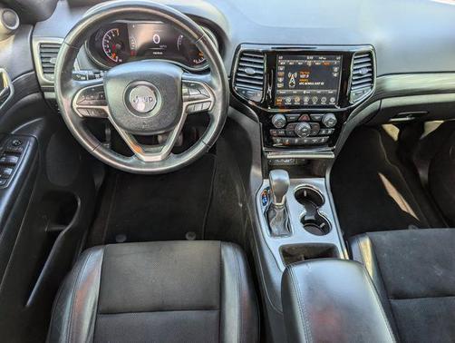 Sting-Gray Clearcoat 2020 Jeep Grand Cherokee Altitude