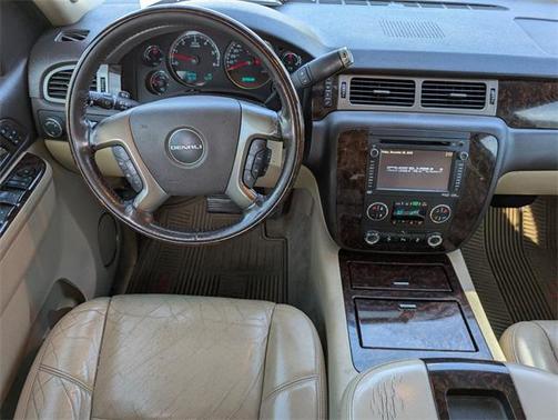 2013 GMC Yukon XL Denali