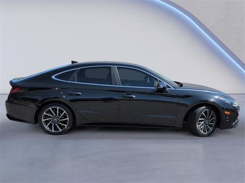 2020 Hyundai SONATA Limited