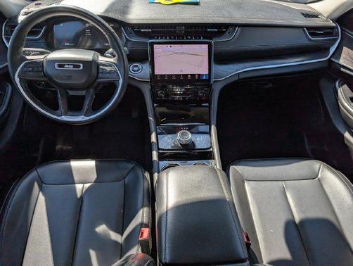 Baltic Gray Metallic Clearcoat 2023 Jeep Grand Cherokee Limited