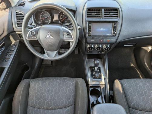 Labrador Black Pearl 2022 Mitsubishi Outlander Sport 2.0 ES