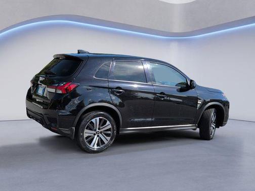 Labrador Black Pearl 2022 Mitsubishi Outlander Sport 2.0 ES