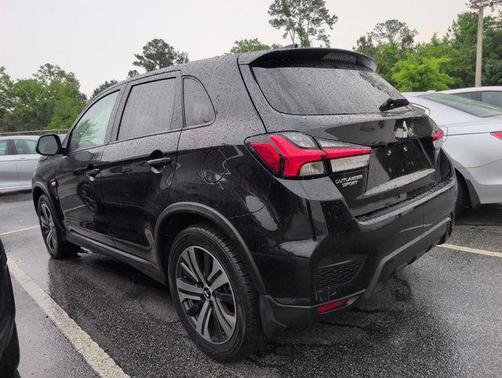 Labrador Black Pearl 2022 Mitsubishi Outlander Sport 2.0 ES