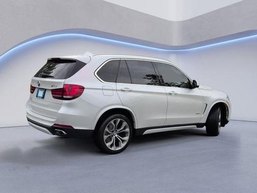 White Metallic 2018 BMW X5 xDrive35i