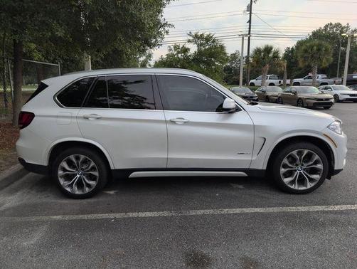 White Metallic 2018 BMW X5 xDrive35i