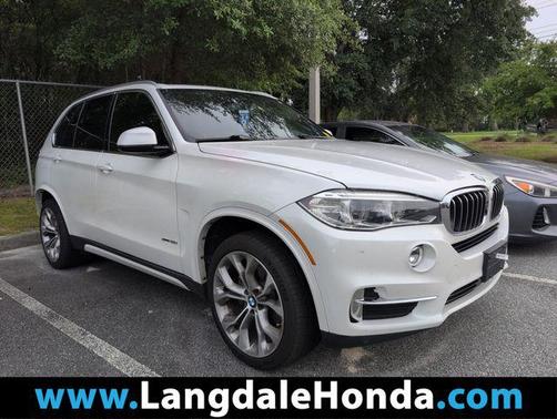 White Metallic 2018 BMW X5 xDrive35i