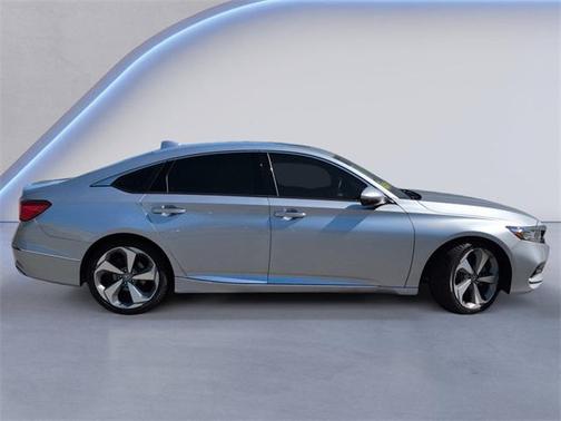 2019 Honda Accord Touring 2.0T