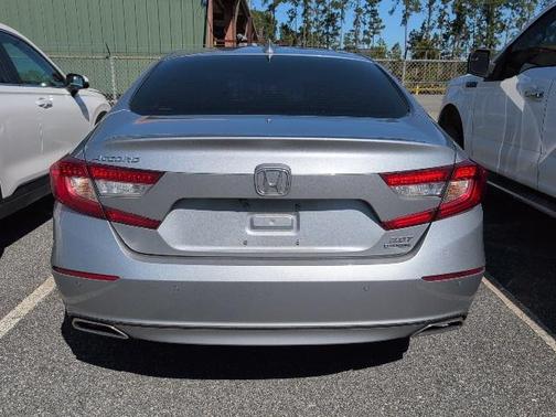 2019 Honda Accord Touring 2.0T