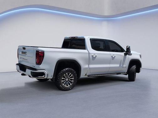 Summit White 2021 GMC Sierra 1500 AT4