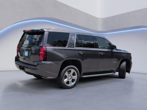 Tungsten Metallic 2017 Chevrolet Tahoe LT