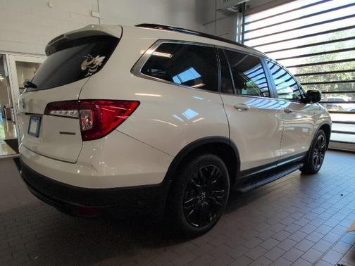 2022 Honda Pilot 2WD Special Edition