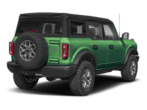 Eruption Green Metallic 2025 Ford Bronco Badlands