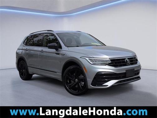 2024 Volkswagen Tiguan 2.0T SE R-Line Black