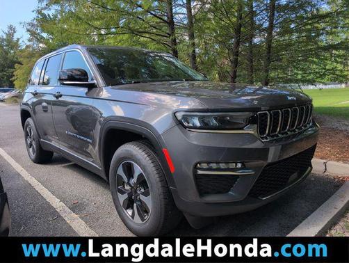Baltic Gray Metallic Clearcoat 2024 Jeep Grand Cherokee 4xe Base