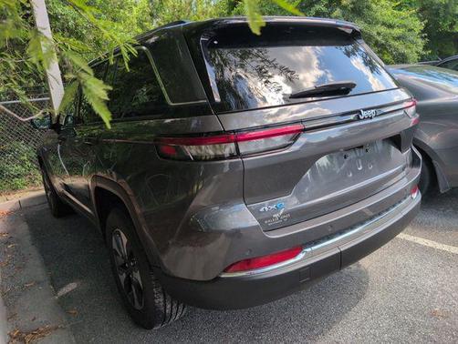 Baltic Gray Metallic Clearcoat 2024 Jeep Grand Cherokee 4xe Base