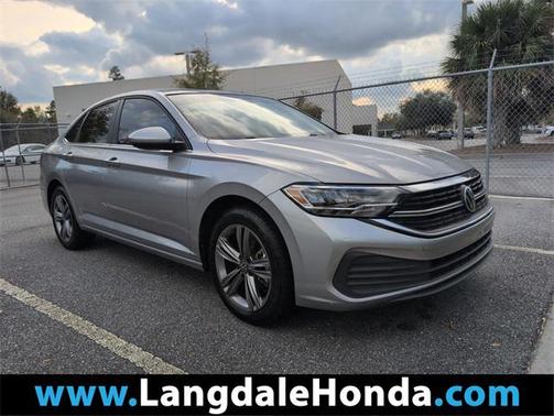 2023 Volkswagen Jetta 1.5T SE