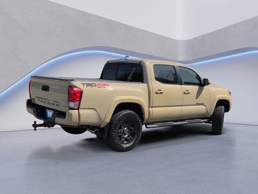 Quicksand 2017 Toyota Tacoma TRD Sport