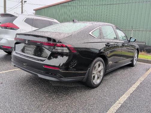 2023 Honda Accord LX 1.5T