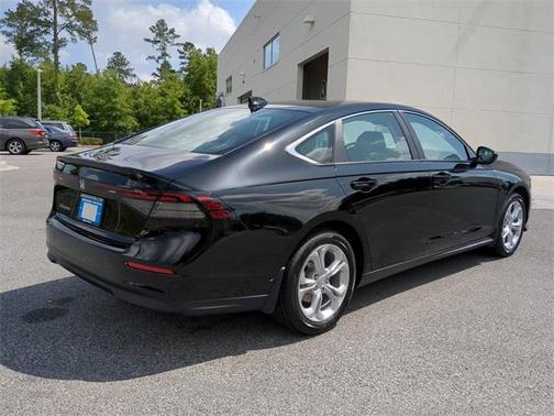 2023 Honda Accord LX 1.5T
