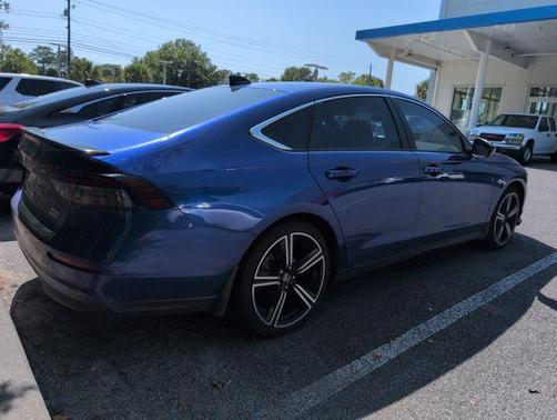 Still Night Pea 2024 Honda Accord Hybrid Sport
