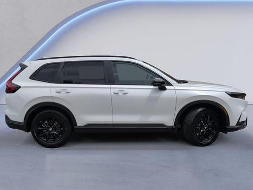 Platinum 2026 Honda CR-V Hybrid Sport-L FWD