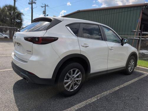 White Metallic 2023 Mazda CX-5 2.5 S Preferred Package