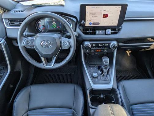 2024 Toyota RAV4 Hybrid SE