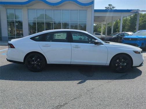 2025 Honda Accord Hybrid Base