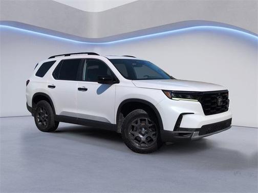 2023 Honda Pilot AWD TrailSport