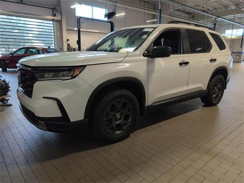 2023 Honda Pilot AWD TrailSport