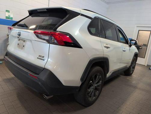 Blizzard Pearl 2022 Toyota RAV4 Hybrid XLE Premium