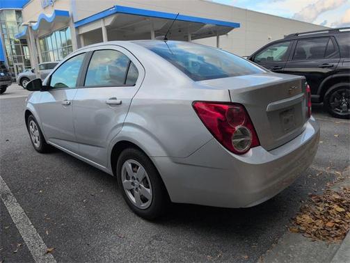 2015 Chevrolet Sonic LS