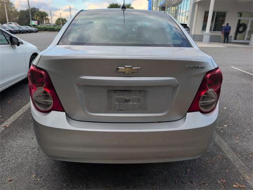 2015 Chevrolet Sonic LS