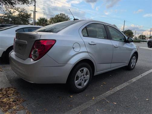 2015 Chevrolet Sonic LS