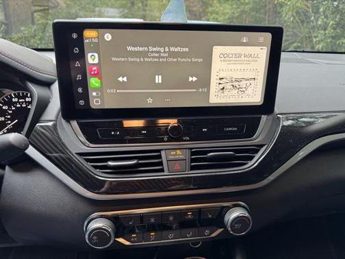 2023 Nissan Altima SR FWD