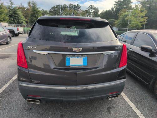 Dark Granite Metallic 2017 Cadillac XT5 Luxury