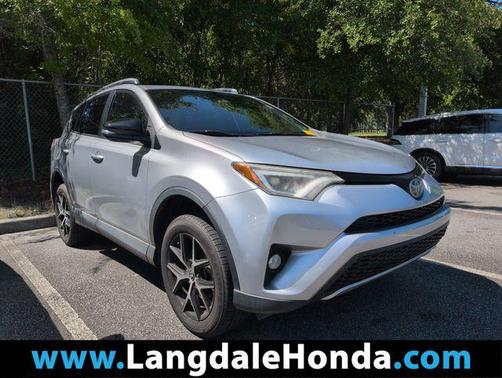Magnetic Gray Metallic 2017 Toyota RAV4 SE