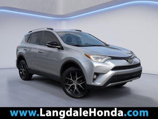 Magnetic Gray Metallic 2017 Toyota RAV4 SE