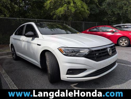 Pure White 2020 Volkswagen Jetta 1.4T R-Line