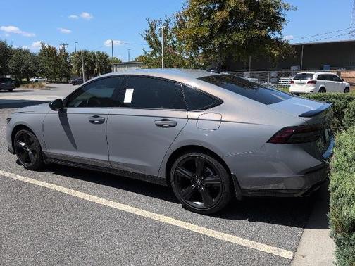 2024 Honda Accord Hybrid Base
