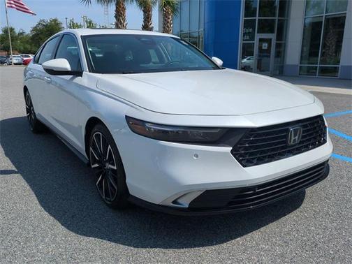 2025 Honda Accord Hybrid Touring