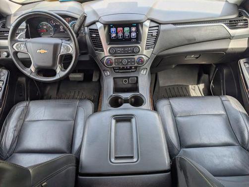 Pepperdust Metallic 2017 Chevrolet Tahoe LT