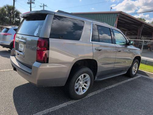 Pepperdust Metallic 2017 Chevrolet Tahoe LT