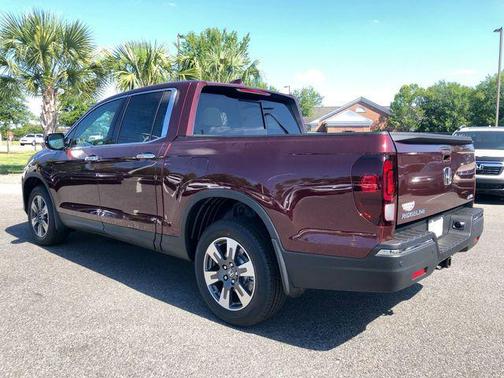 Scarlet 2019 Honda Ridgeline RTL-E