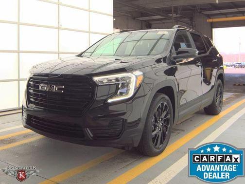Ebony Twilight Metallic 2023 GMC Terrain SLE