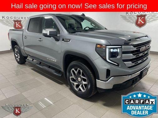 Titanium Rush Metallic 2023 GMC Sierra 1500 SLE